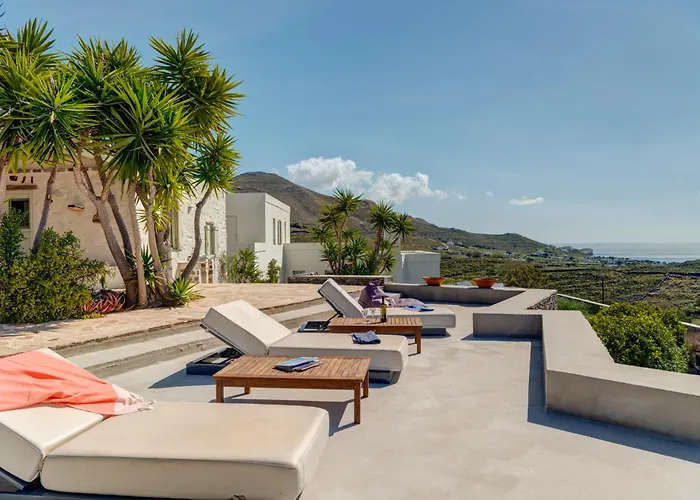 Megas Gialos Harmony بيت للعطل